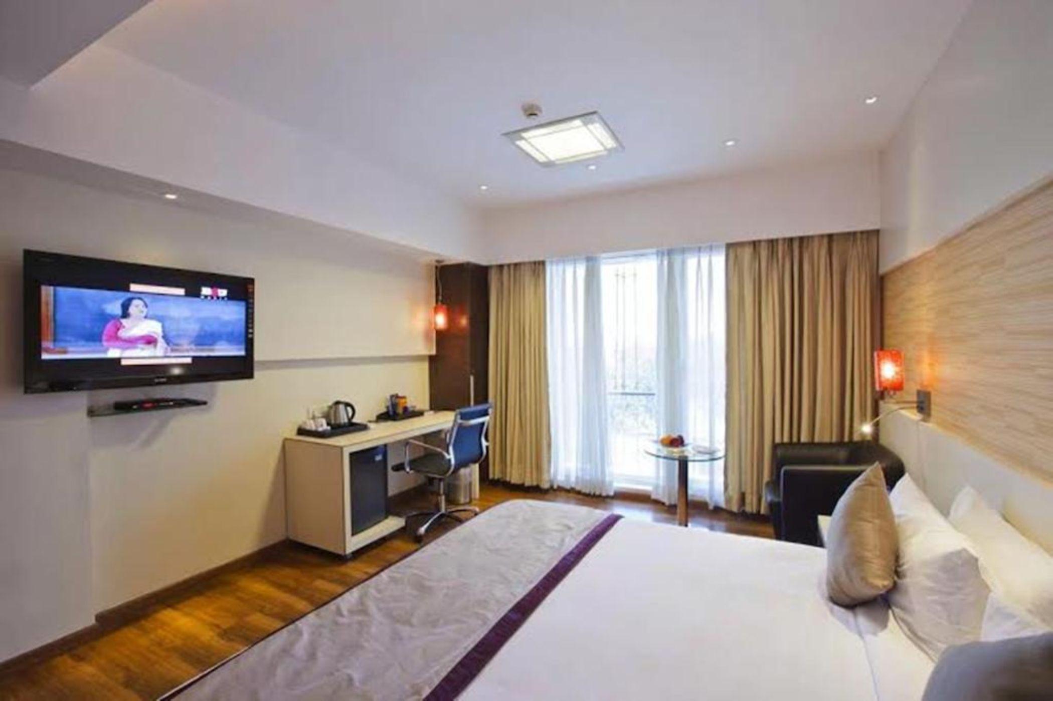 Spree Shivai Hotel Pune Pimpri-Chinchwad Exterior foto
